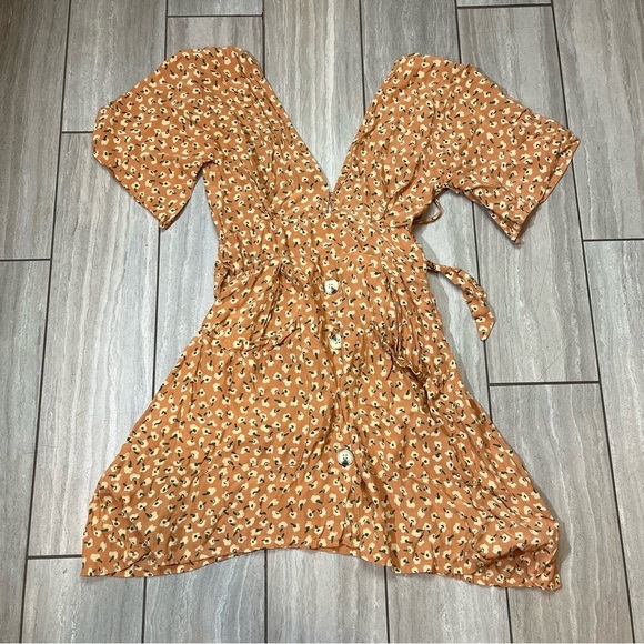 Faithfull the Brand Umbria Dress Vintage Bloom Peach Size 6 - Picture 2 of 6
